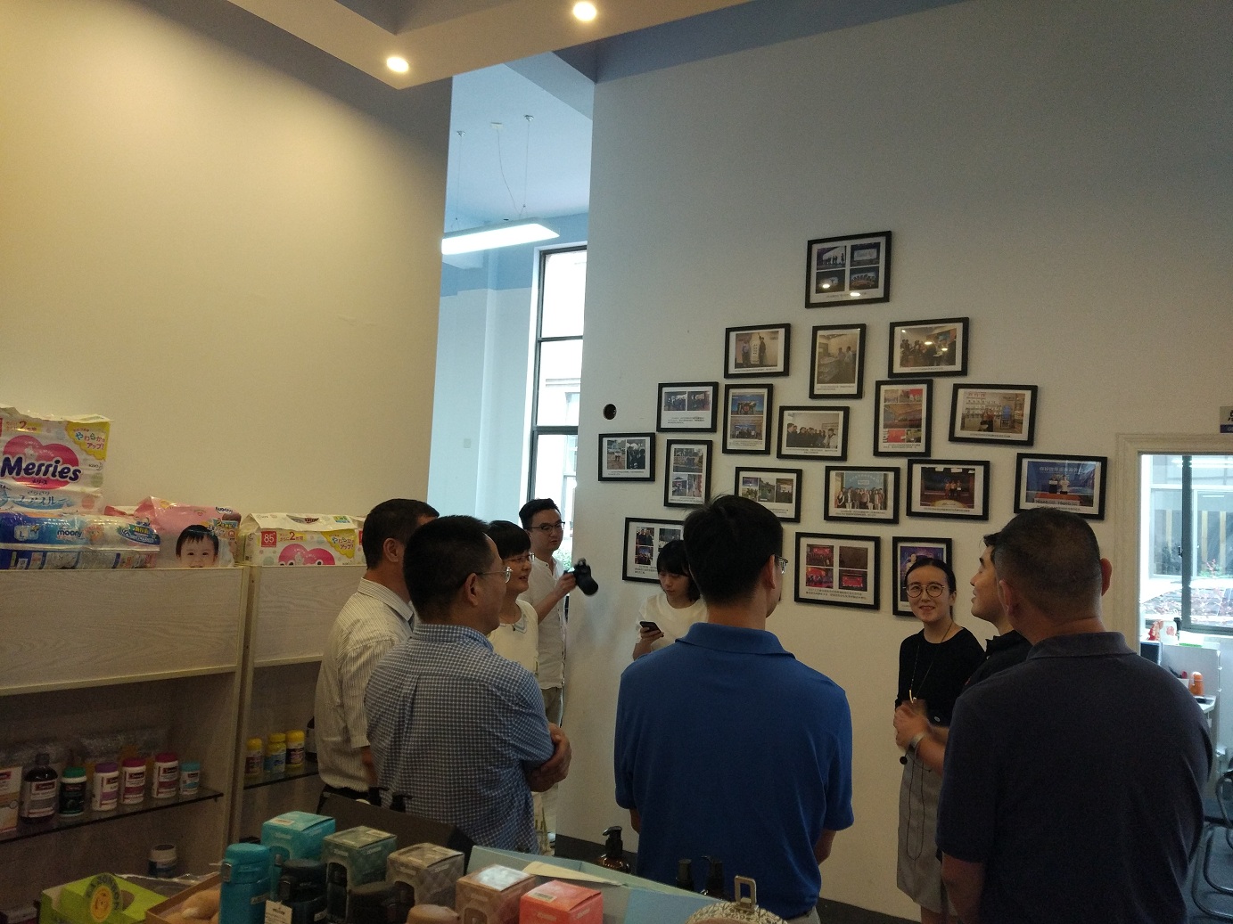 1531370296878402.jpg 1531370296878402.jpg